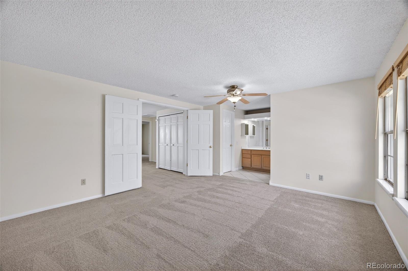 MLS Image #21 for 1990 s helena street e,aurora, Colorado