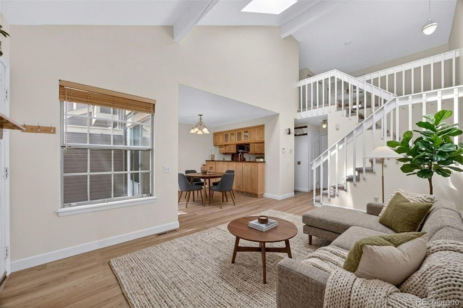MLS Image #4 for 1990 s helena street e,aurora, Colorado