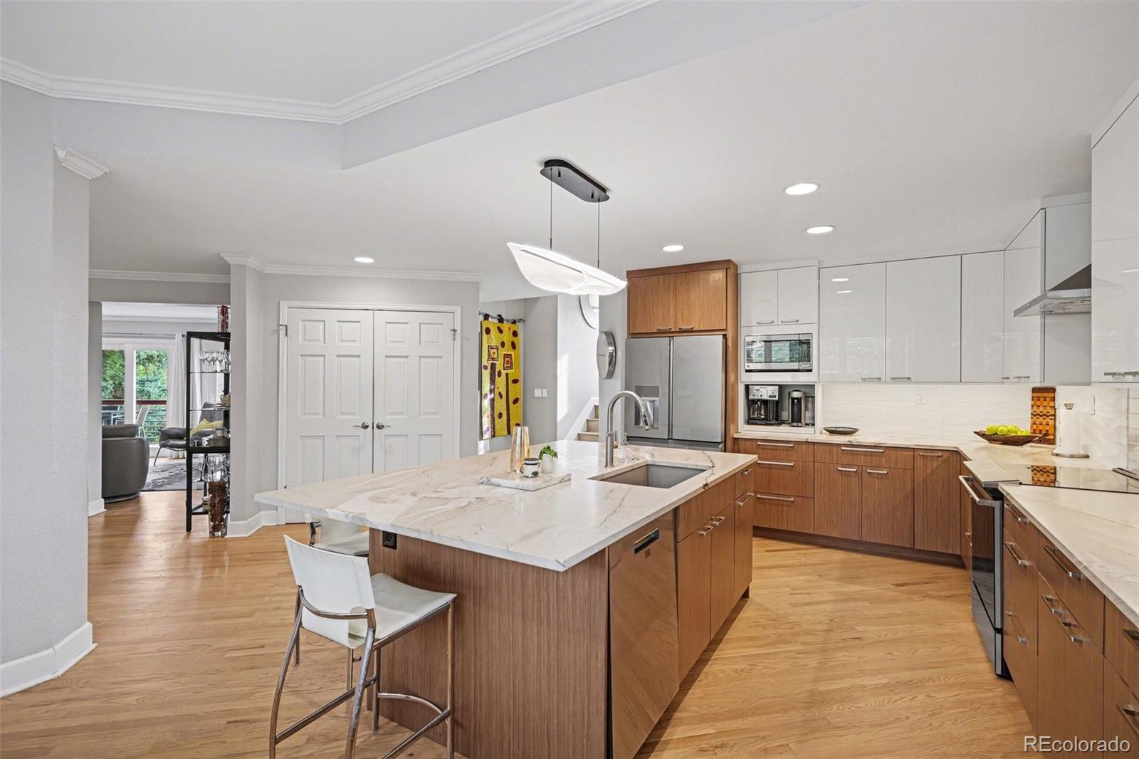 MLS Image #12 for 26  lindenwood drive,littleton, Colorado