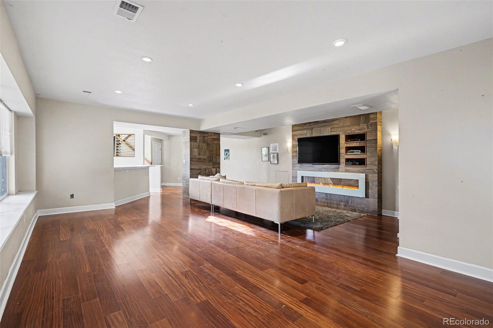 MLS Image #21 for 26  lindenwood drive,littleton, Colorado