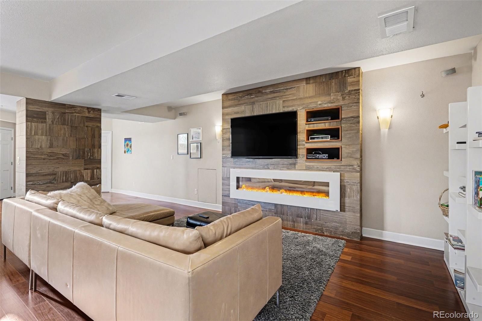 MLS Image #22 for 26  lindenwood drive,littleton, Colorado