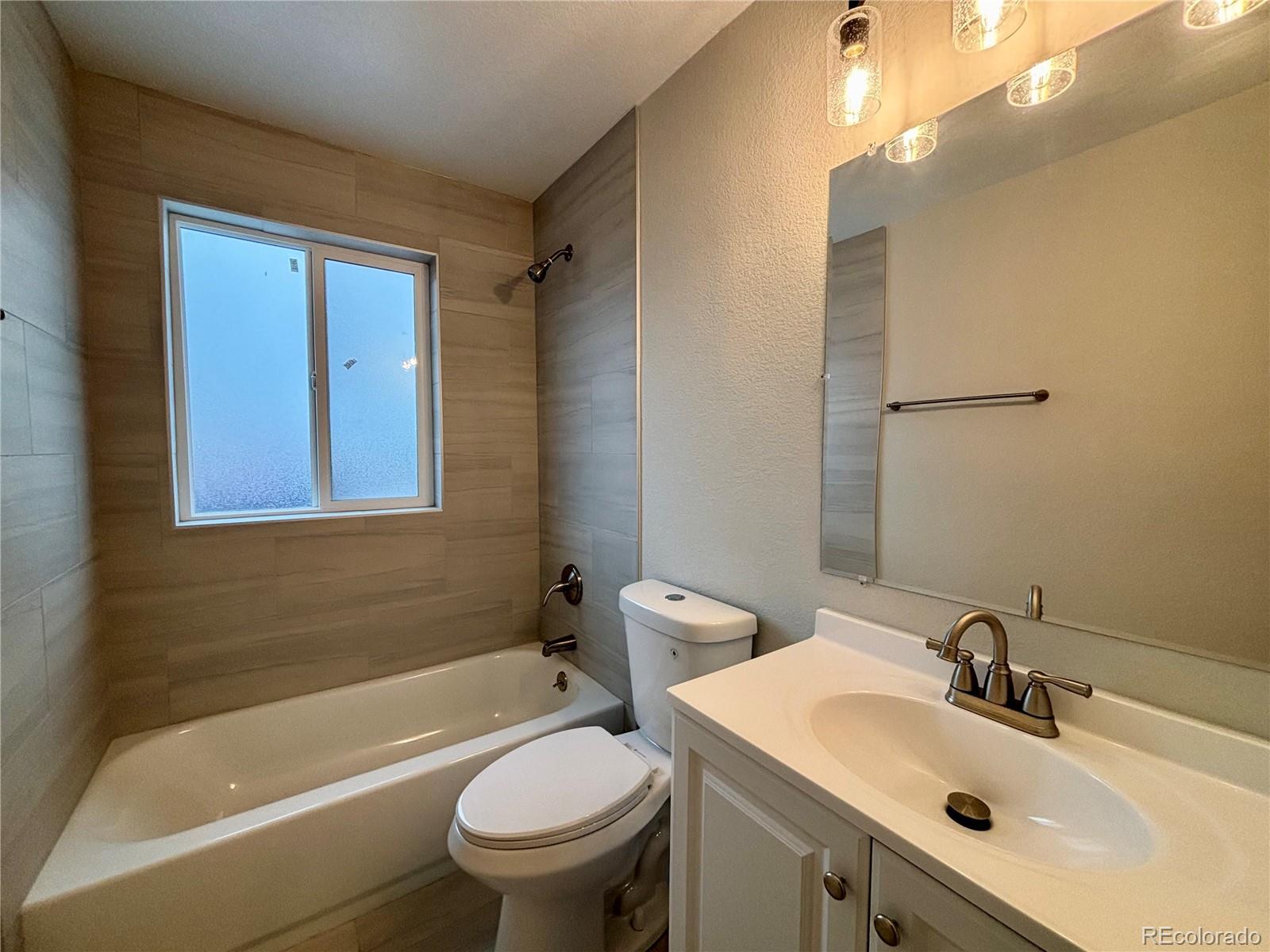 MLS Image #10 for 5564  xapary way,denver, Colorado