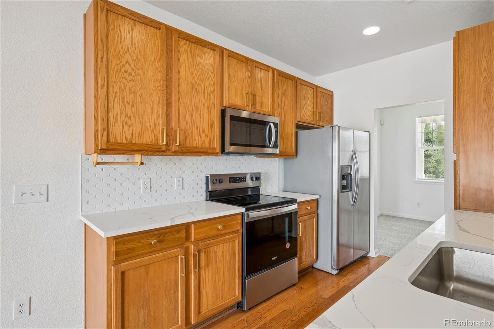 MLS Image #3 for 23552 e alabama drive,aurora, Colorado