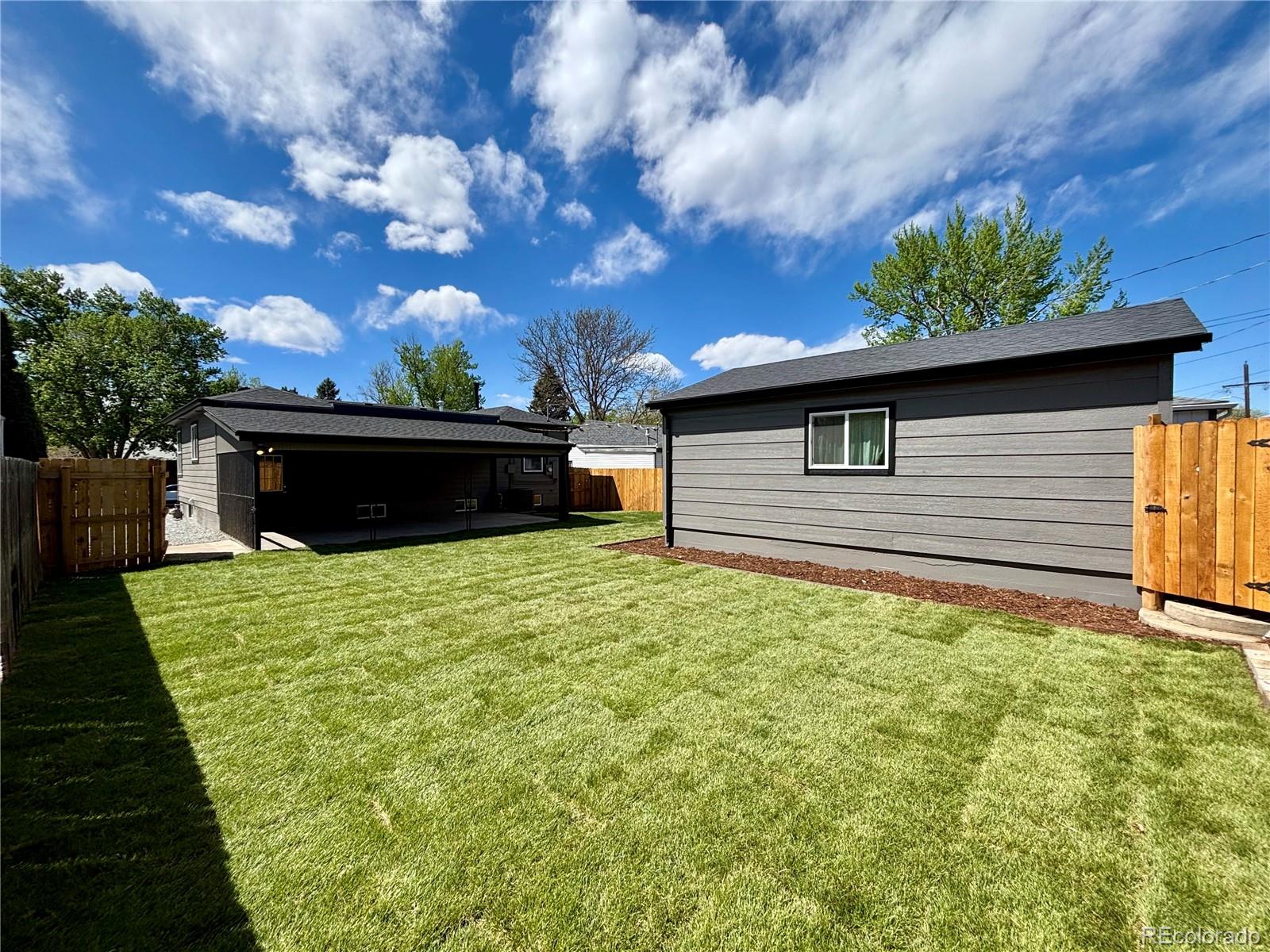MLS Image #23 for 2582 s high street,denver, Colorado