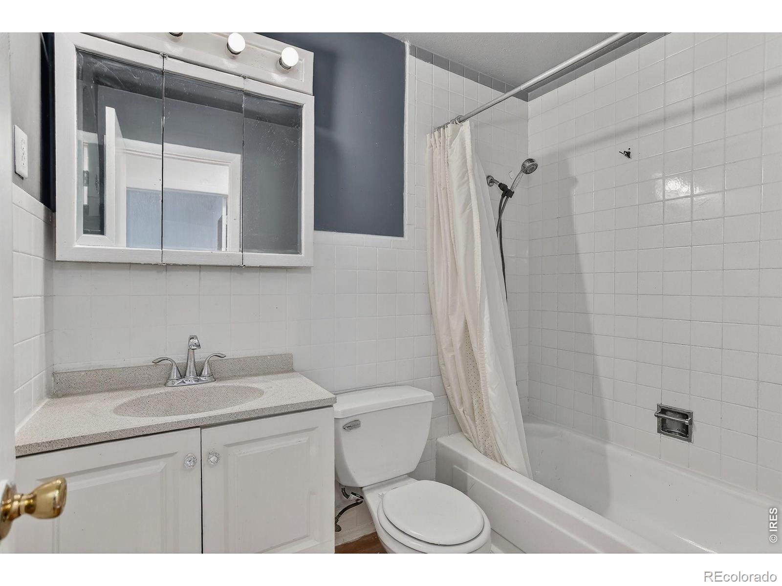 MLS Image #5 for 2117 s wadsworth boulevard,lakewood, Colorado