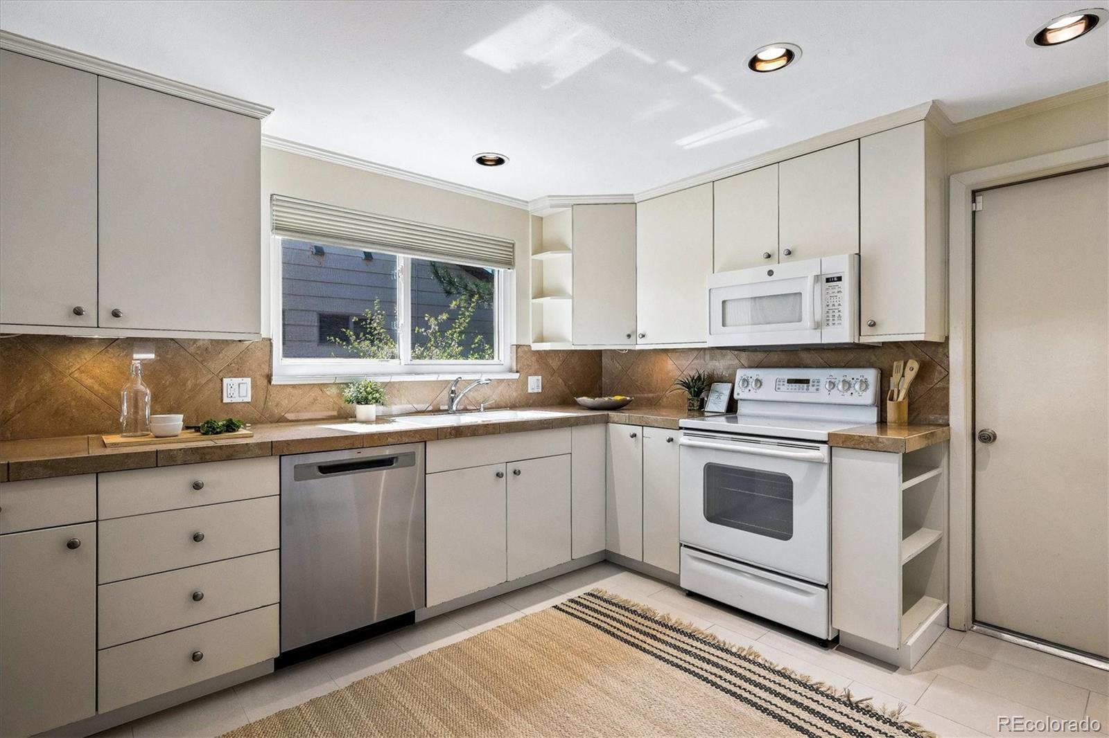 MLS Image #6 for 1832  mt zion drive,golden, Colorado