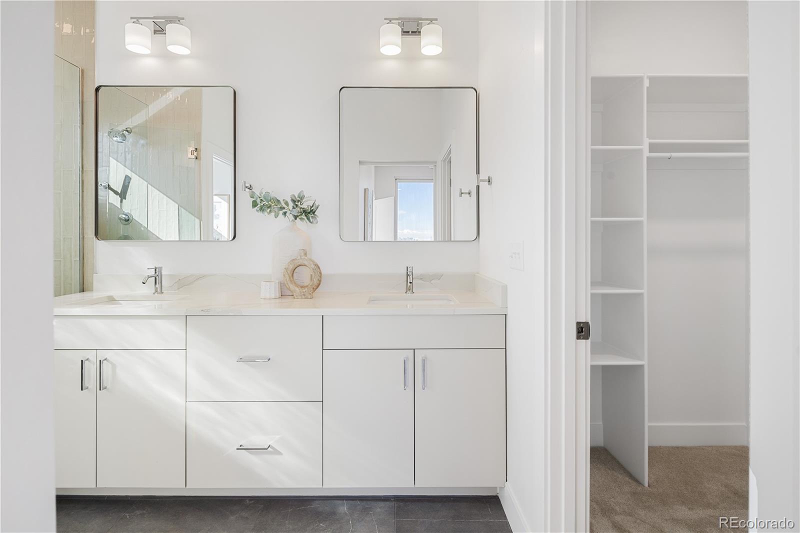 MLS Image #29 for 1221  newton street,denver, Colorado