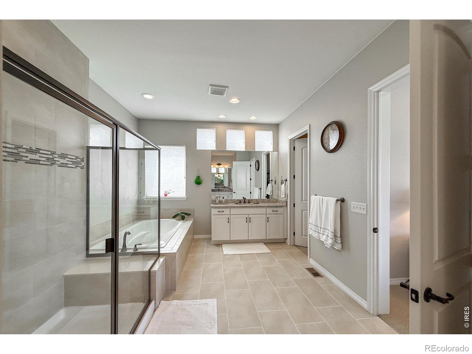 MLS Image #26 for 16043  swan mountain drive,broomfield, Colorado