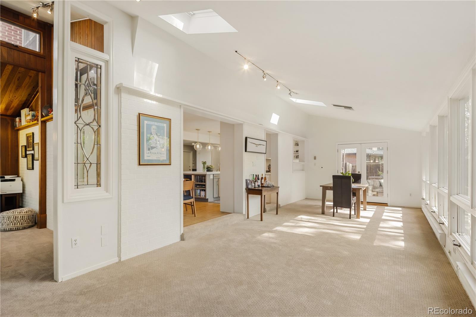 MLS Image #14 for 6580 e colorado drive,denver, Colorado