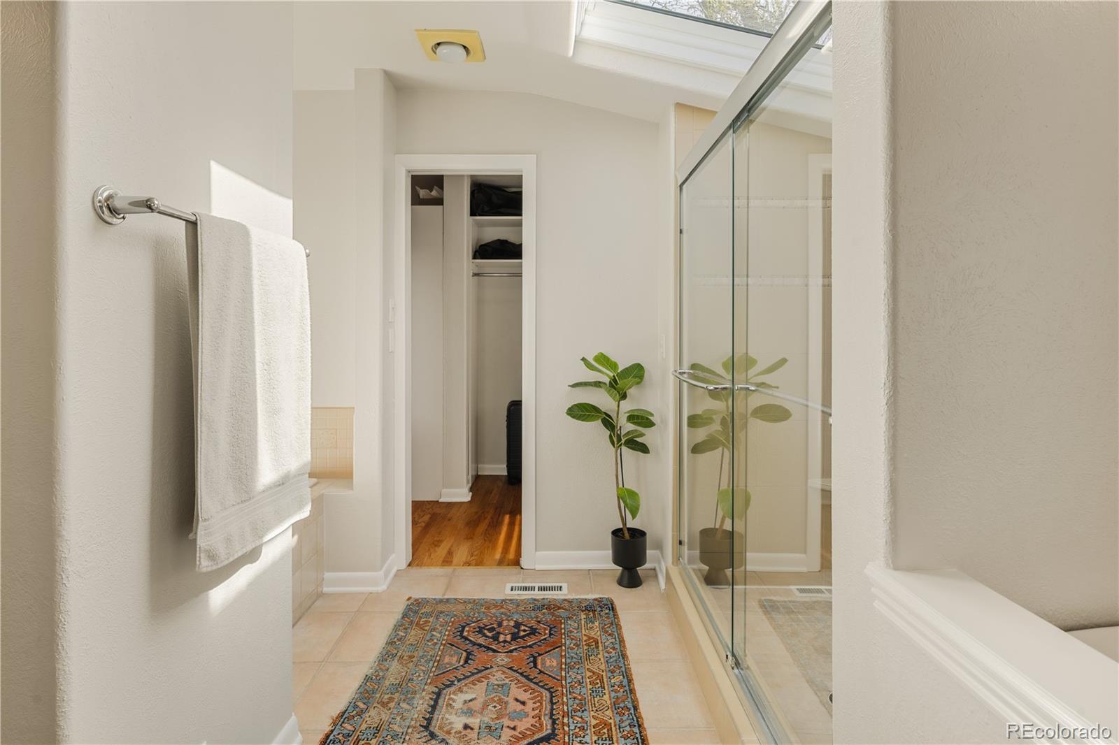 MLS Image #28 for 6580 e colorado drive,denver, Colorado