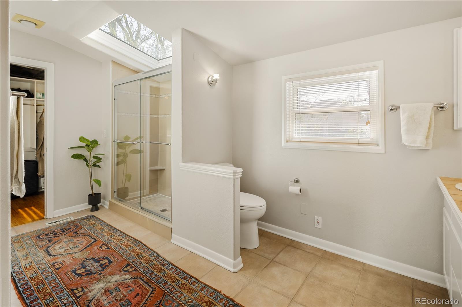 MLS Image #29 for 6580 e colorado drive,denver, Colorado