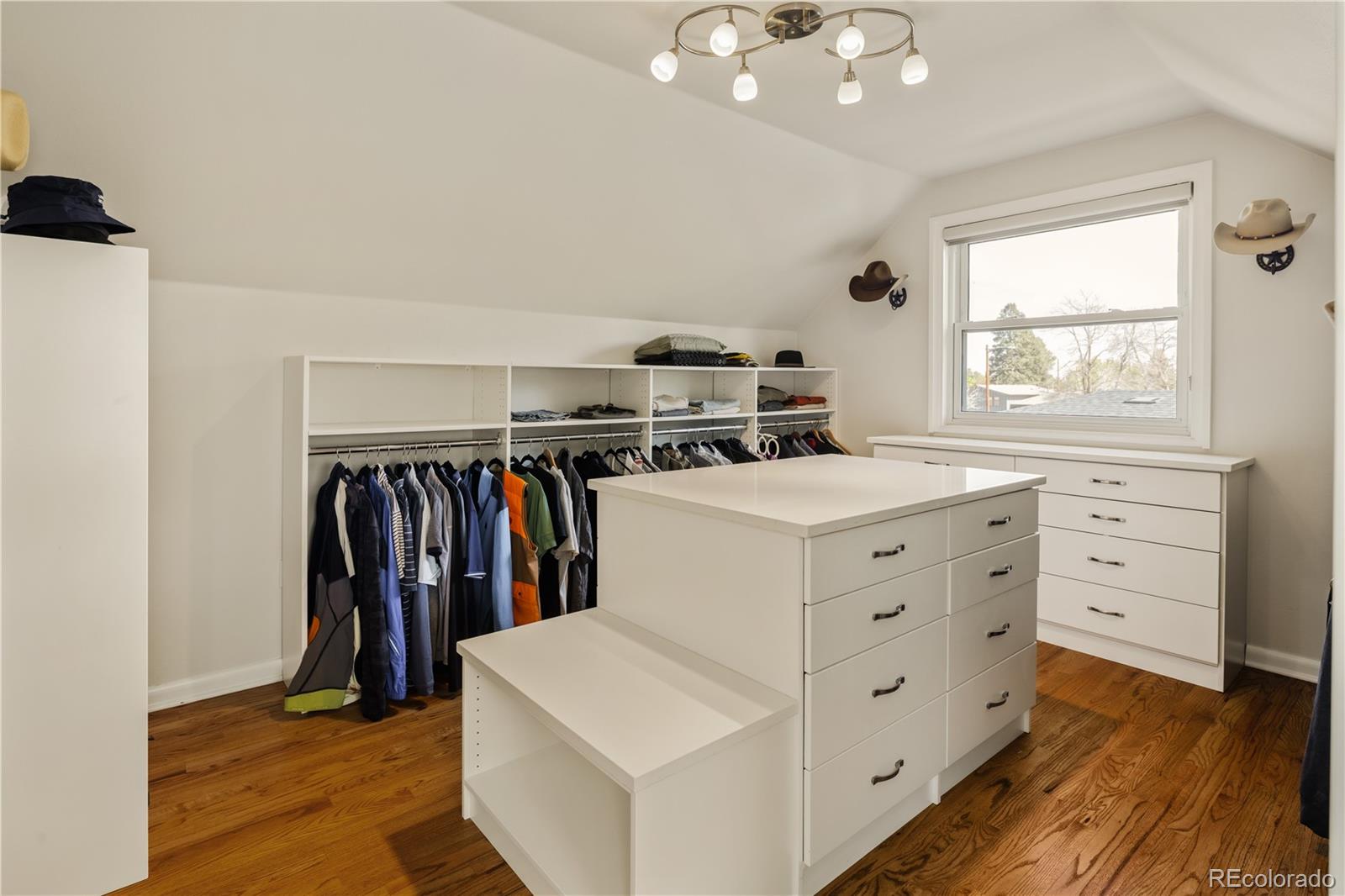 MLS Image #32 for 6580 e colorado drive,denver, Colorado
