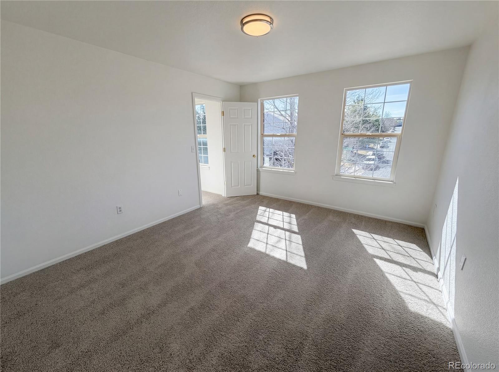 MLS Image #3 for 5403 s sicily way,aurora, Colorado