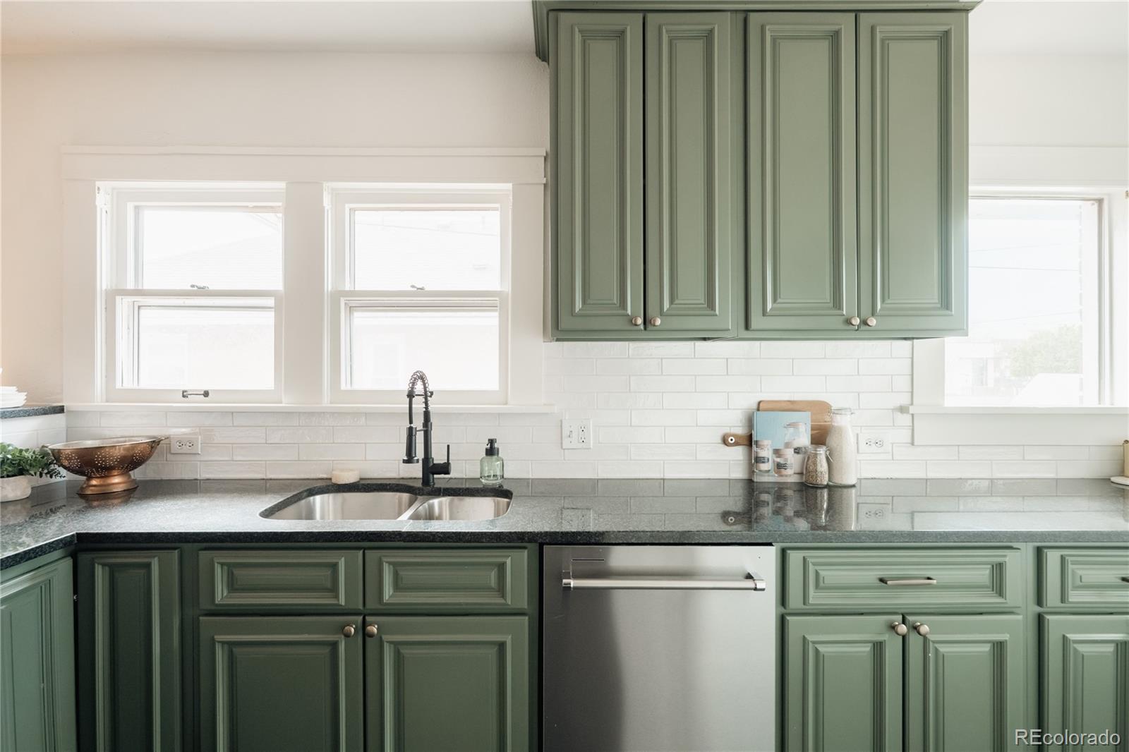 MLS Image #17 for 3421 n josephine street,denver, Colorado