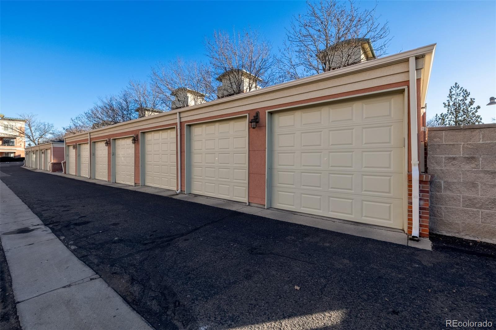 MLS Image #33 for 4100  albion street 109,denver, Colorado
