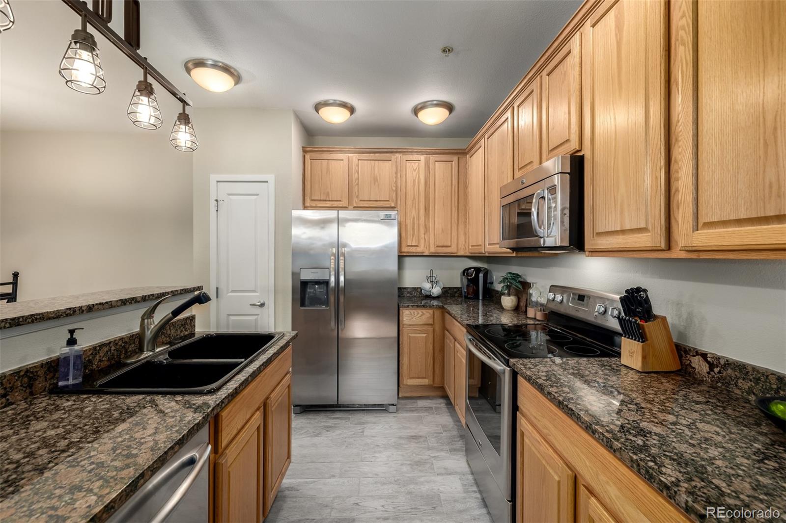 MLS Image #9 for 4100  albion street 109,denver, Colorado