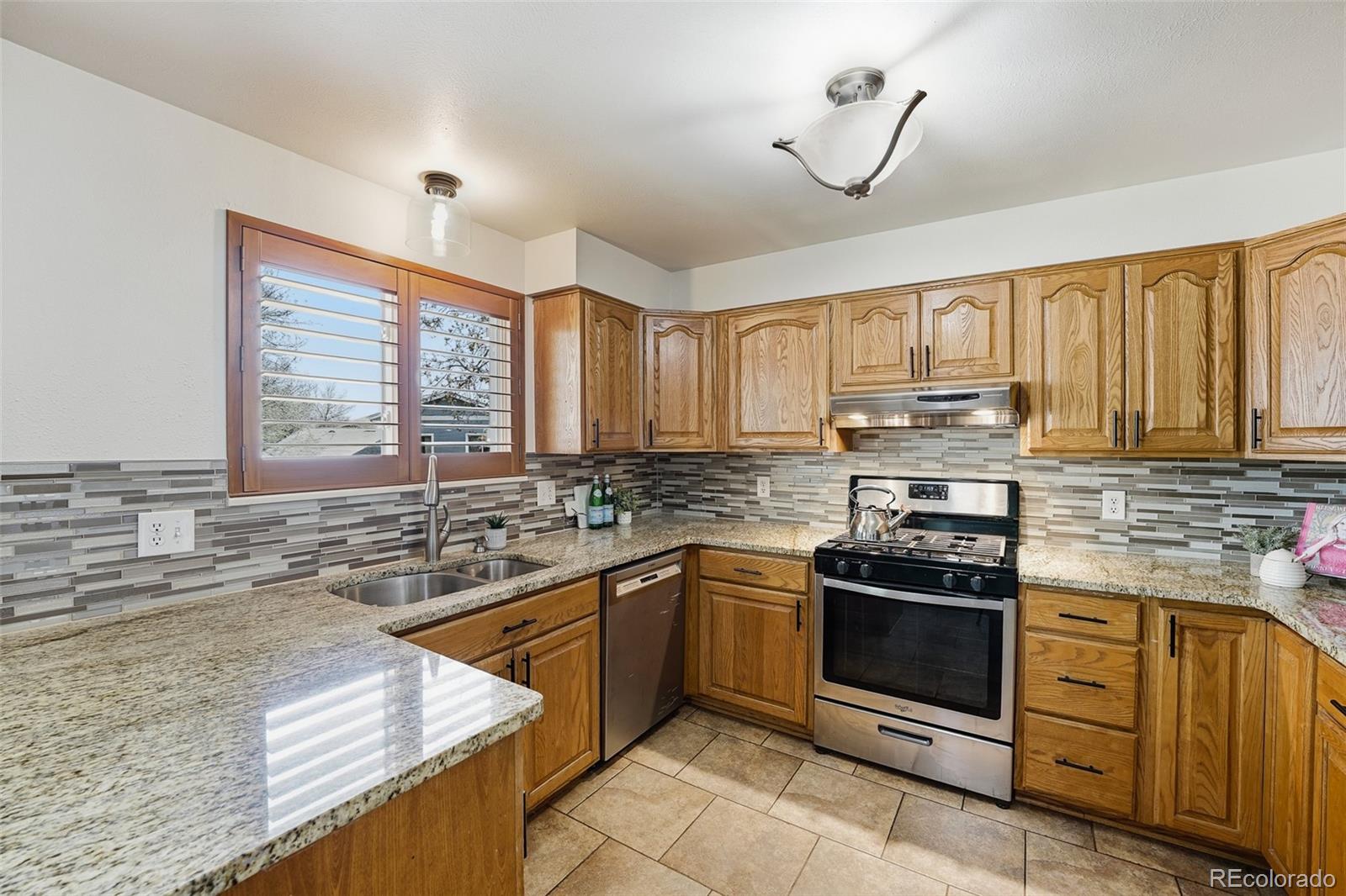 MLS Image #10 for 9027 w 75th way,arvada, Colorado
