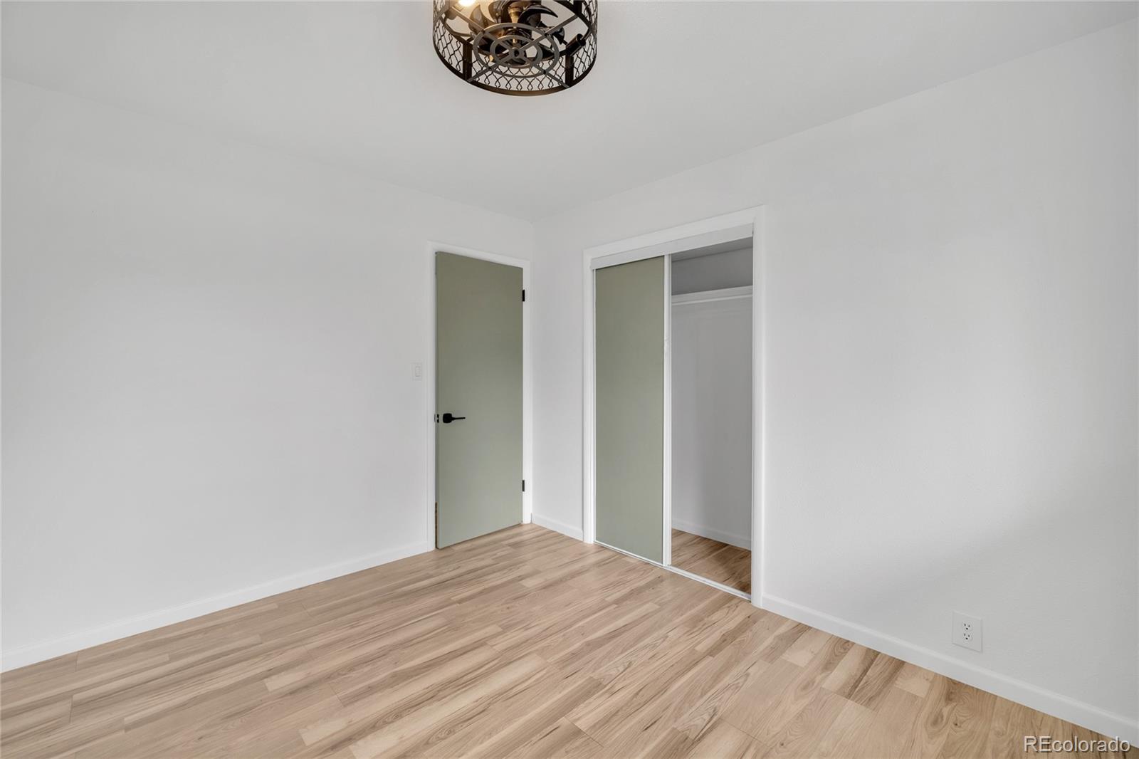 MLS Image #18 for 3320 w saratoga avenue,englewood, Colorado
