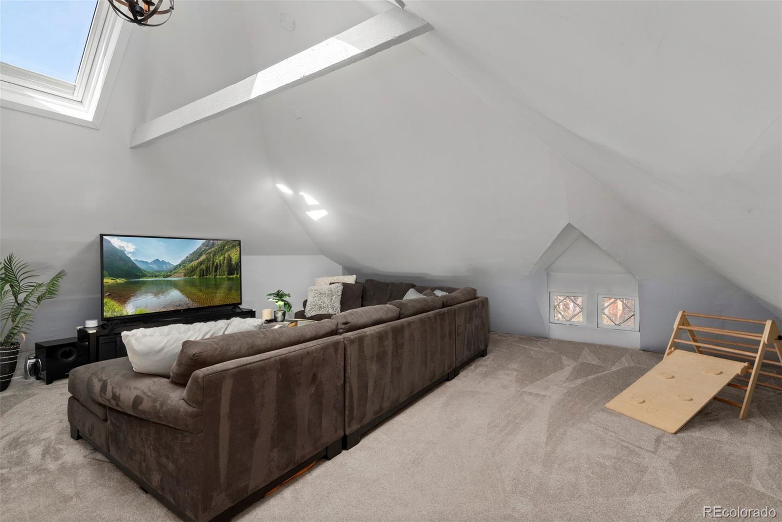 MLS Image #34 for 1351 n franklin street,denver, Colorado