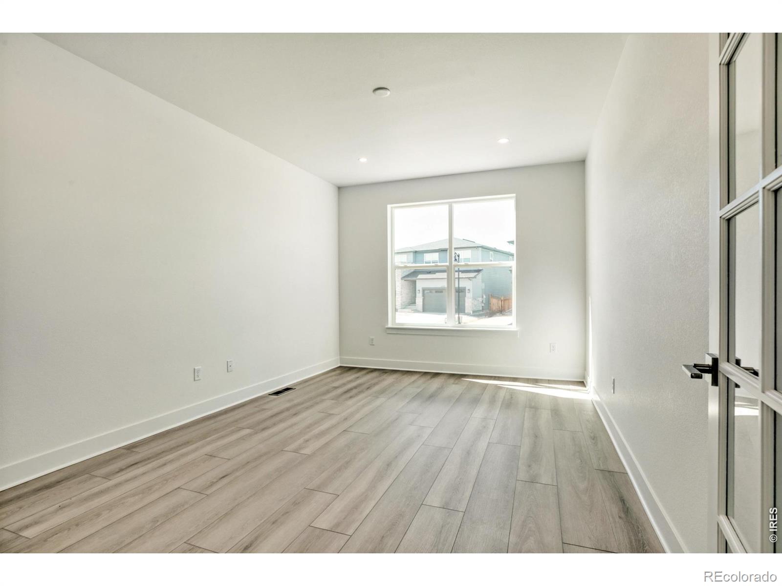 MLS Image #16 for 5828  tommy court,timnath, Colorado