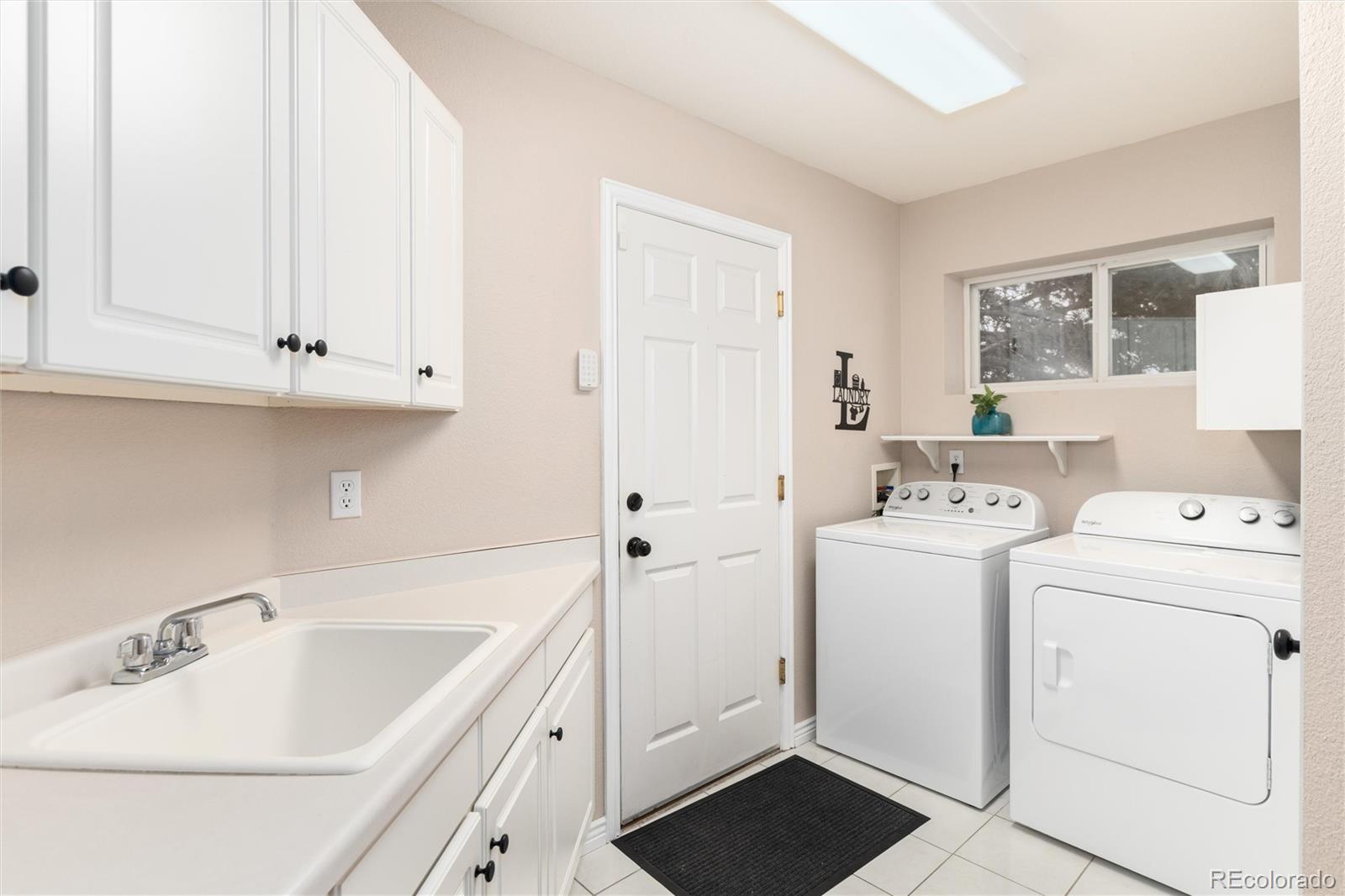 MLS Image #14 for 1011 s valentia street,denver, Colorado
