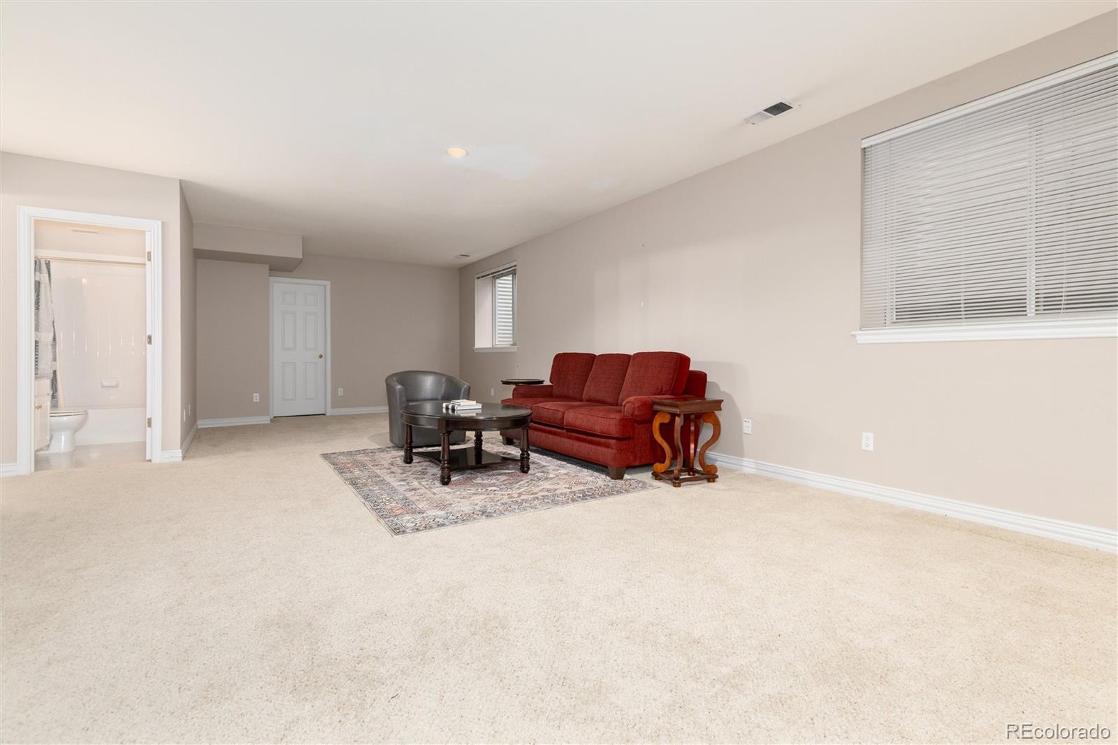 MLS Image #24 for 1011 s valentia street,denver, Colorado