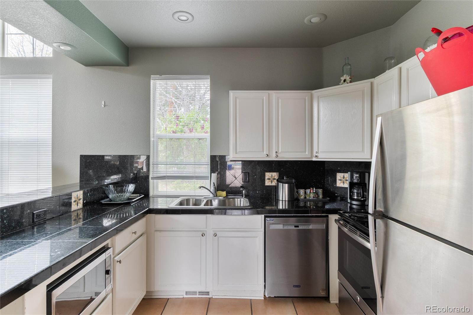 MLS Image #38 for 1011 s valentia street,denver, Colorado