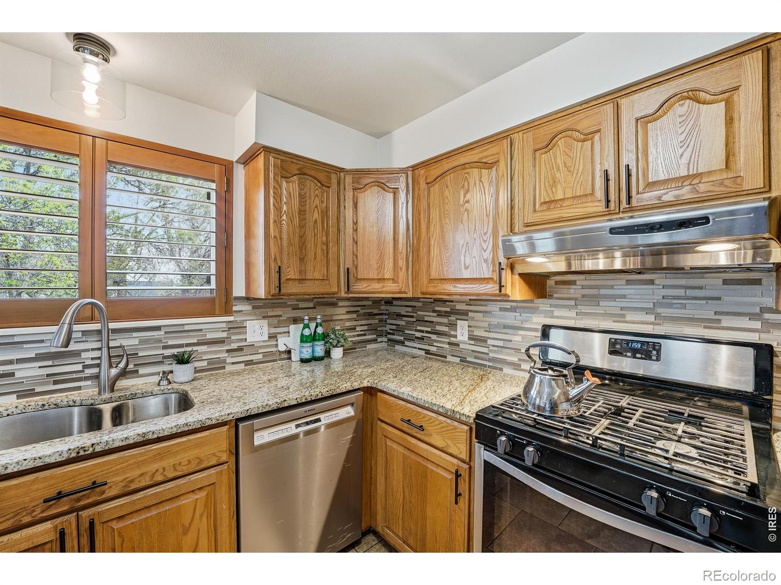 MLS Image #11 for 9027 w 75th way,arvada, Colorado