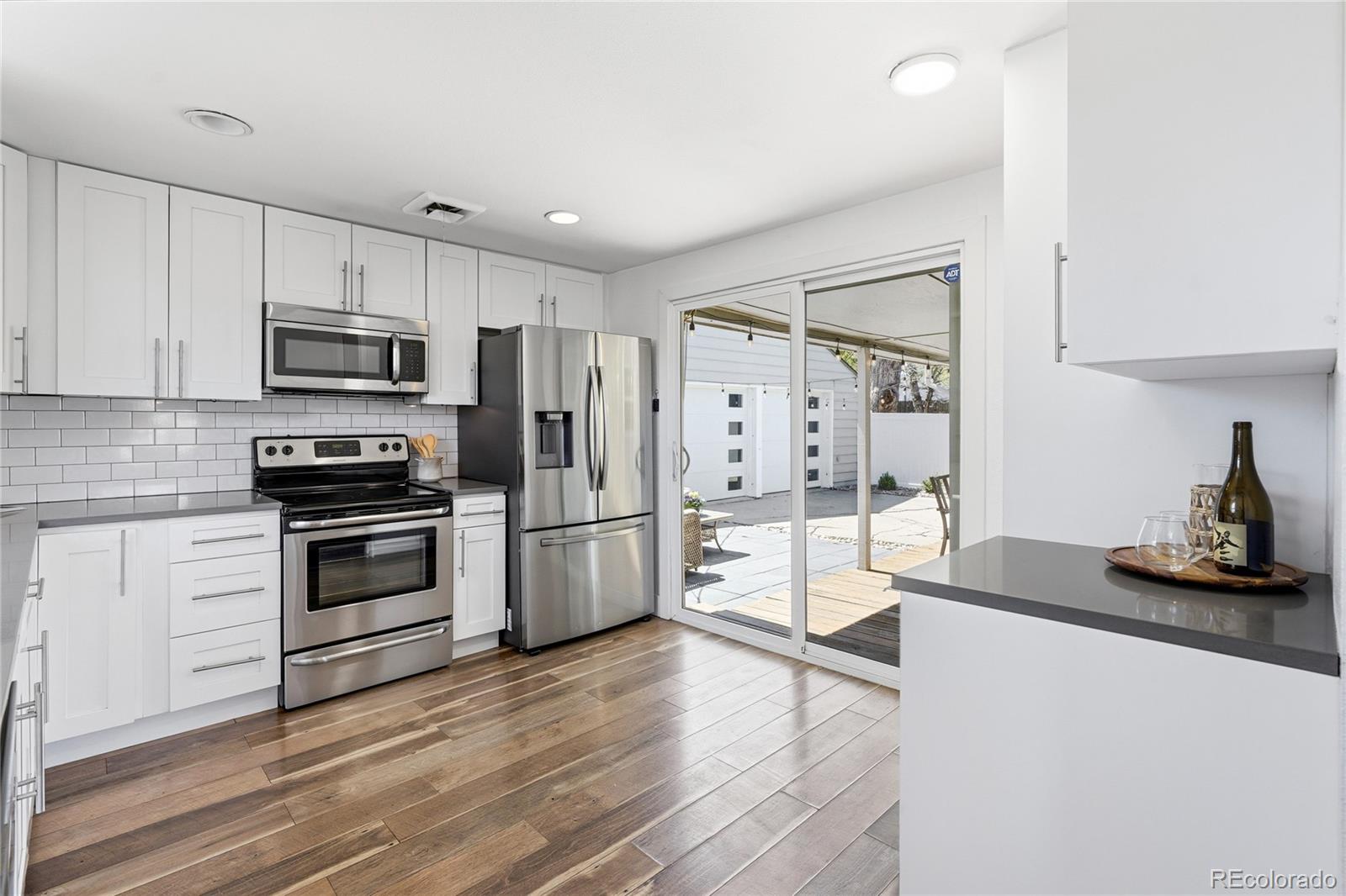 MLS Image #14 for 1560 w beekman place,denver, Colorado