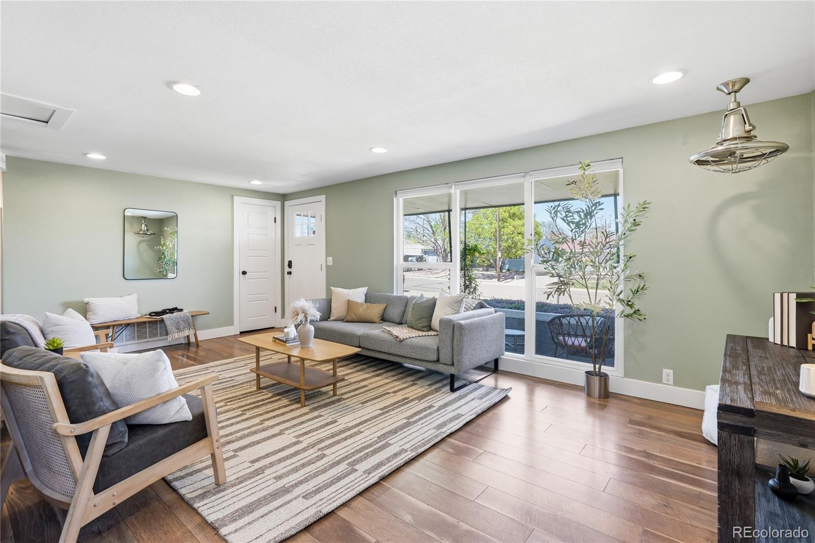 MLS Image #5 for 1560 w beekman place,denver, Colorado