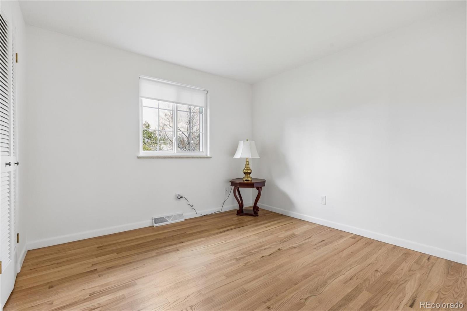 MLS Image #11 for 10690 w 8th place,lakewood, Colorado