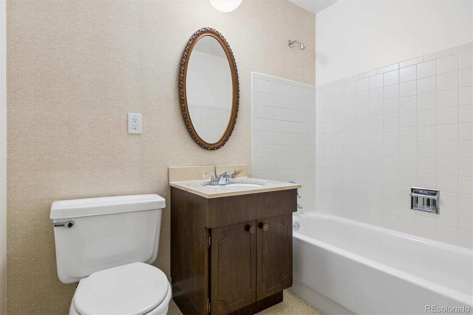 MLS Image #12 for 10690 w 8th place,lakewood, Colorado