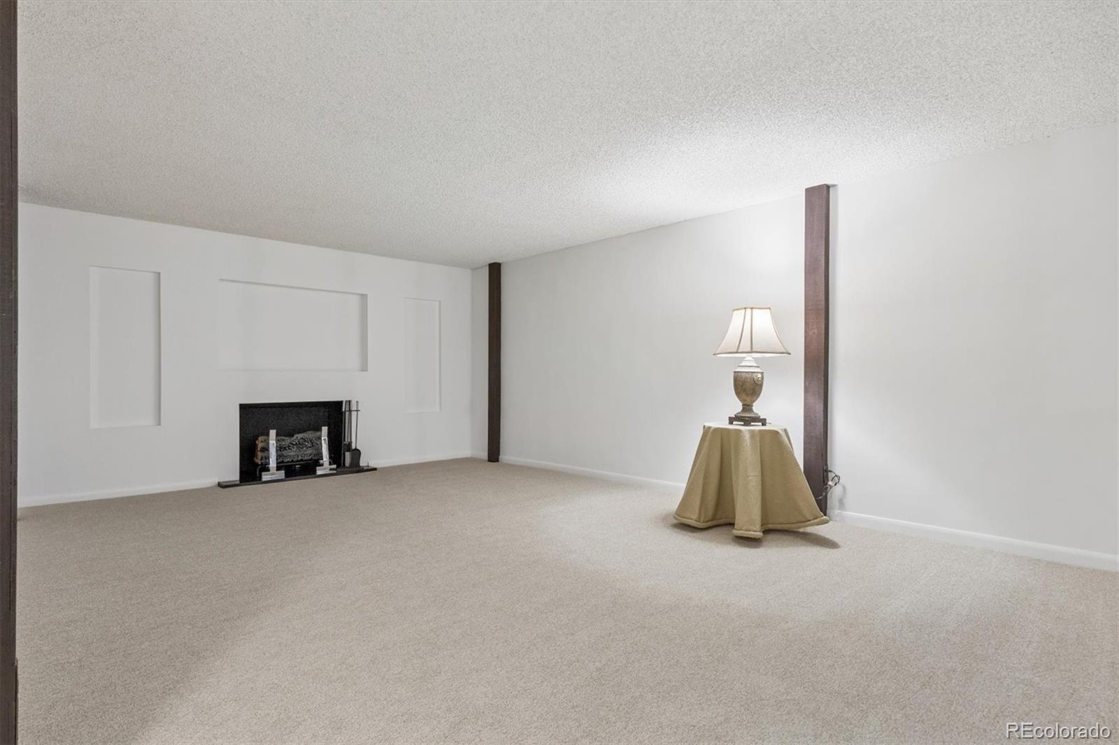 MLS Image #17 for 10690 w 8th place,lakewood, Colorado