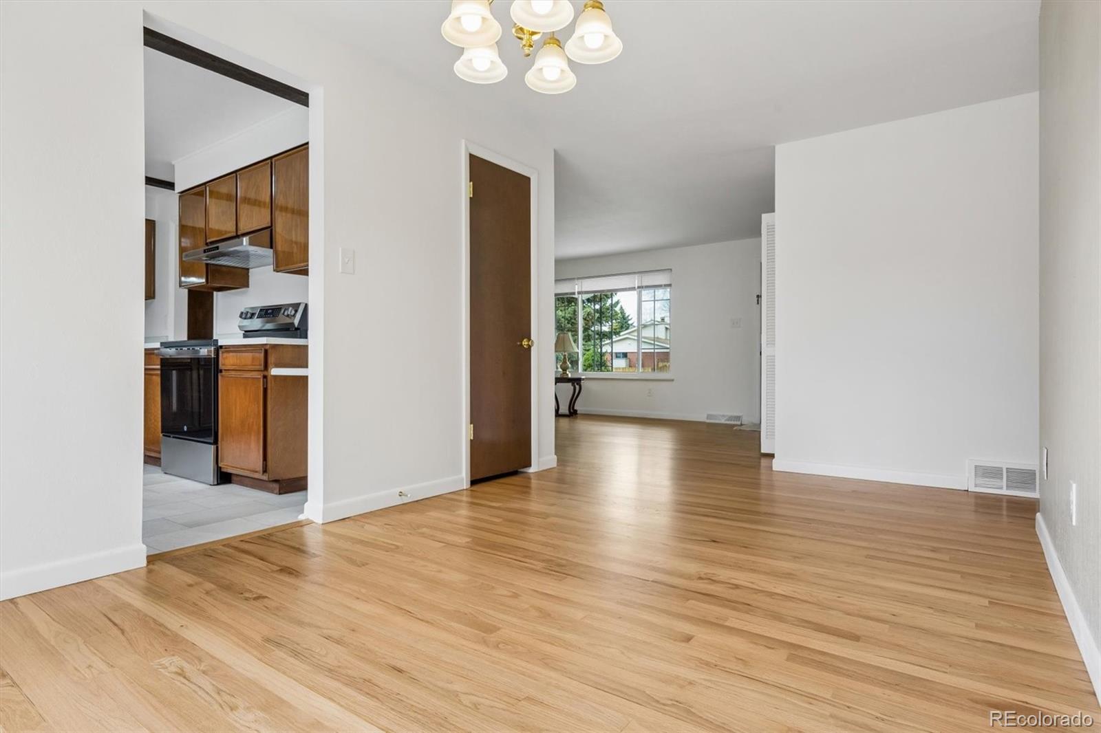 MLS Image #6 for 10690 w 8th place,lakewood, Colorado