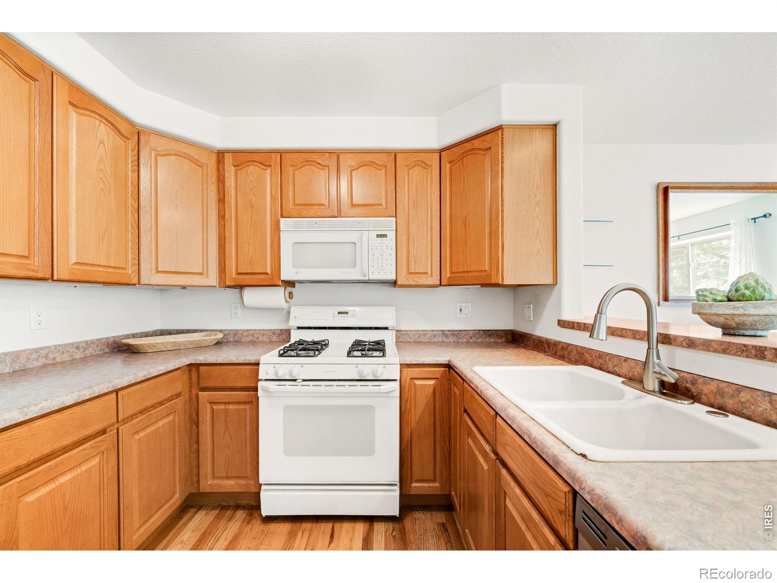 MLS Image #11 for 903  hover ridge circle,longmont, Colorado