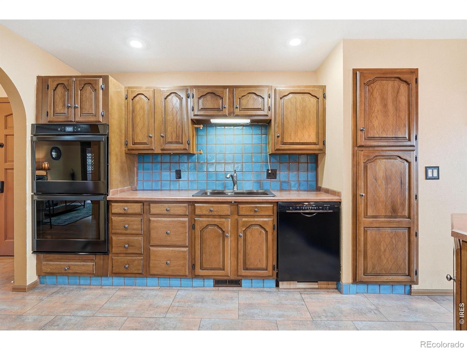 MLS Image #14 for 11  james circle,longmont, Colorado