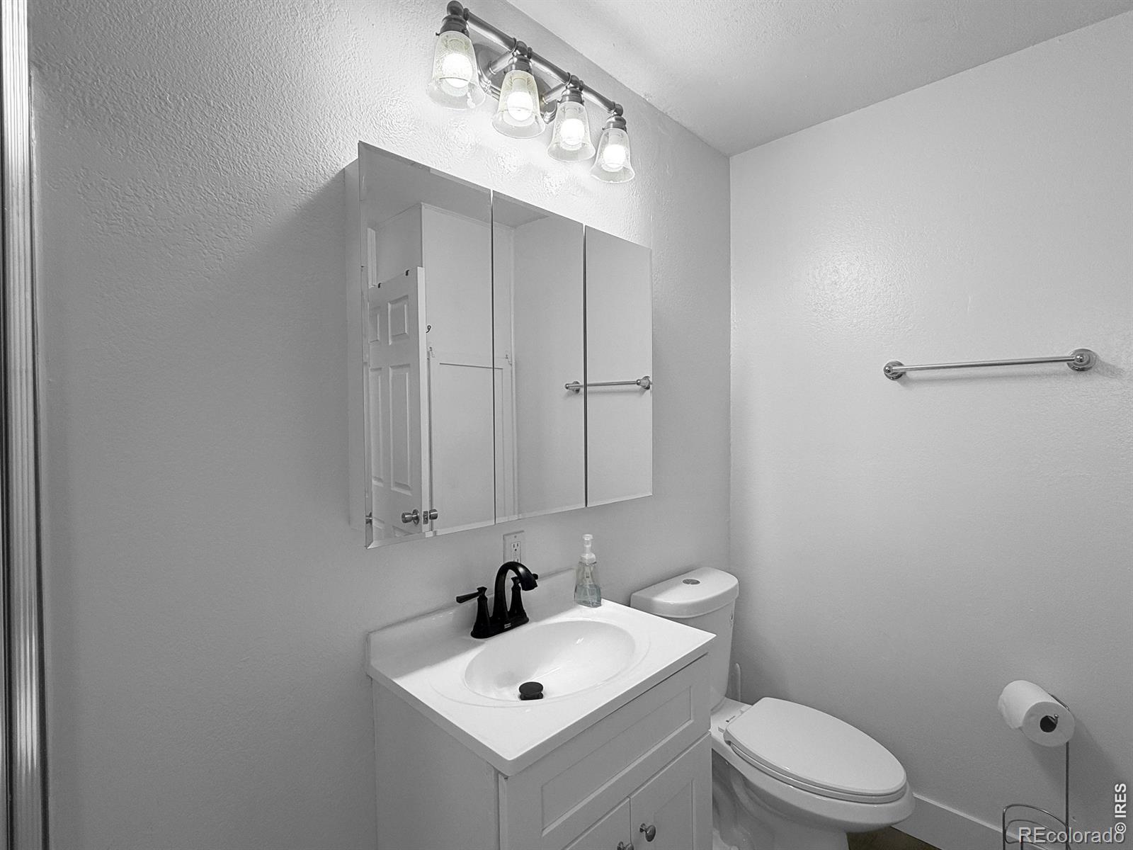 MLS Image #11 for 512  cleveland street,sterling, Colorado