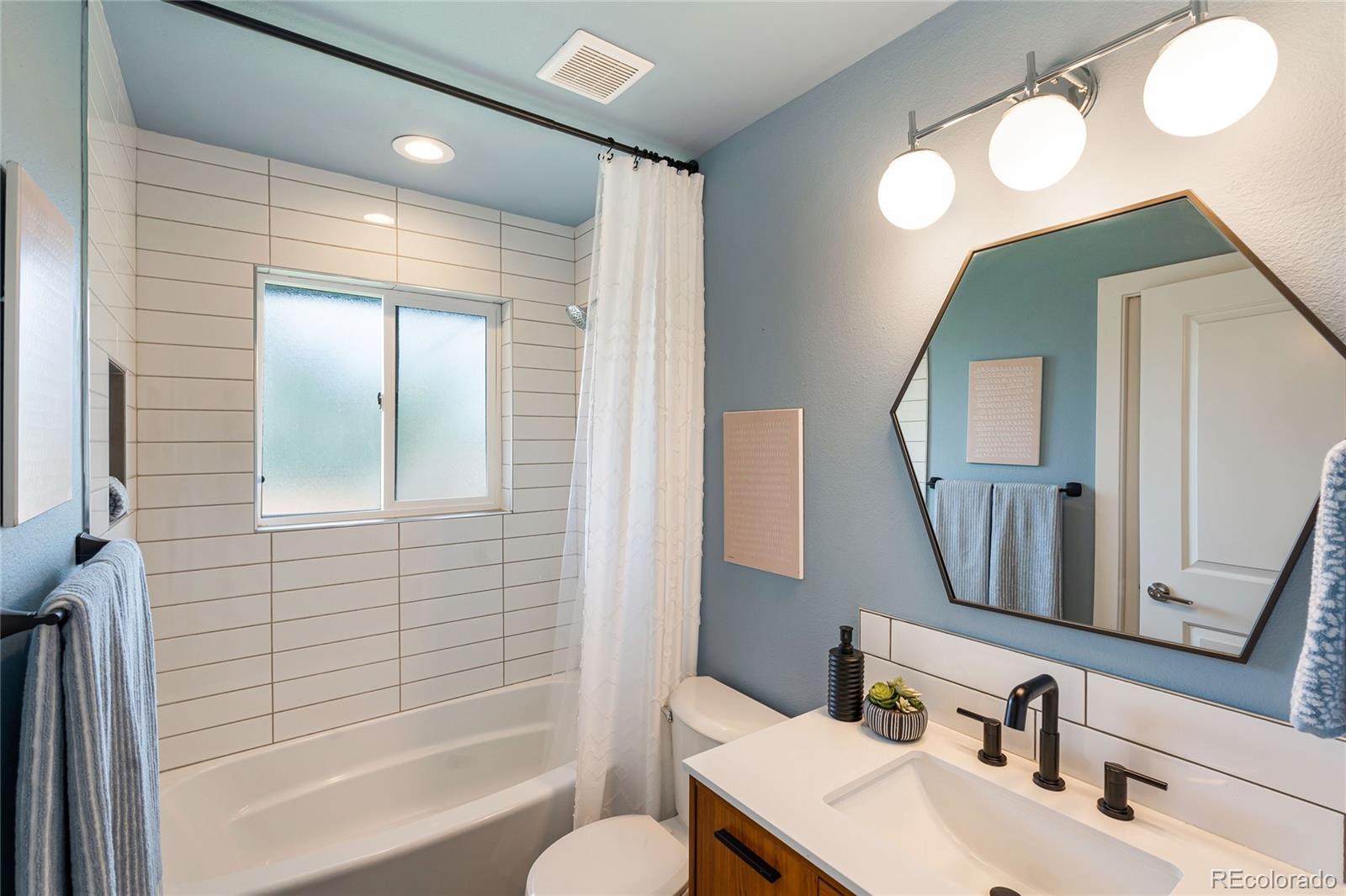 MLS Image #16 for 6969 s syracuse court,centennial, Colorado