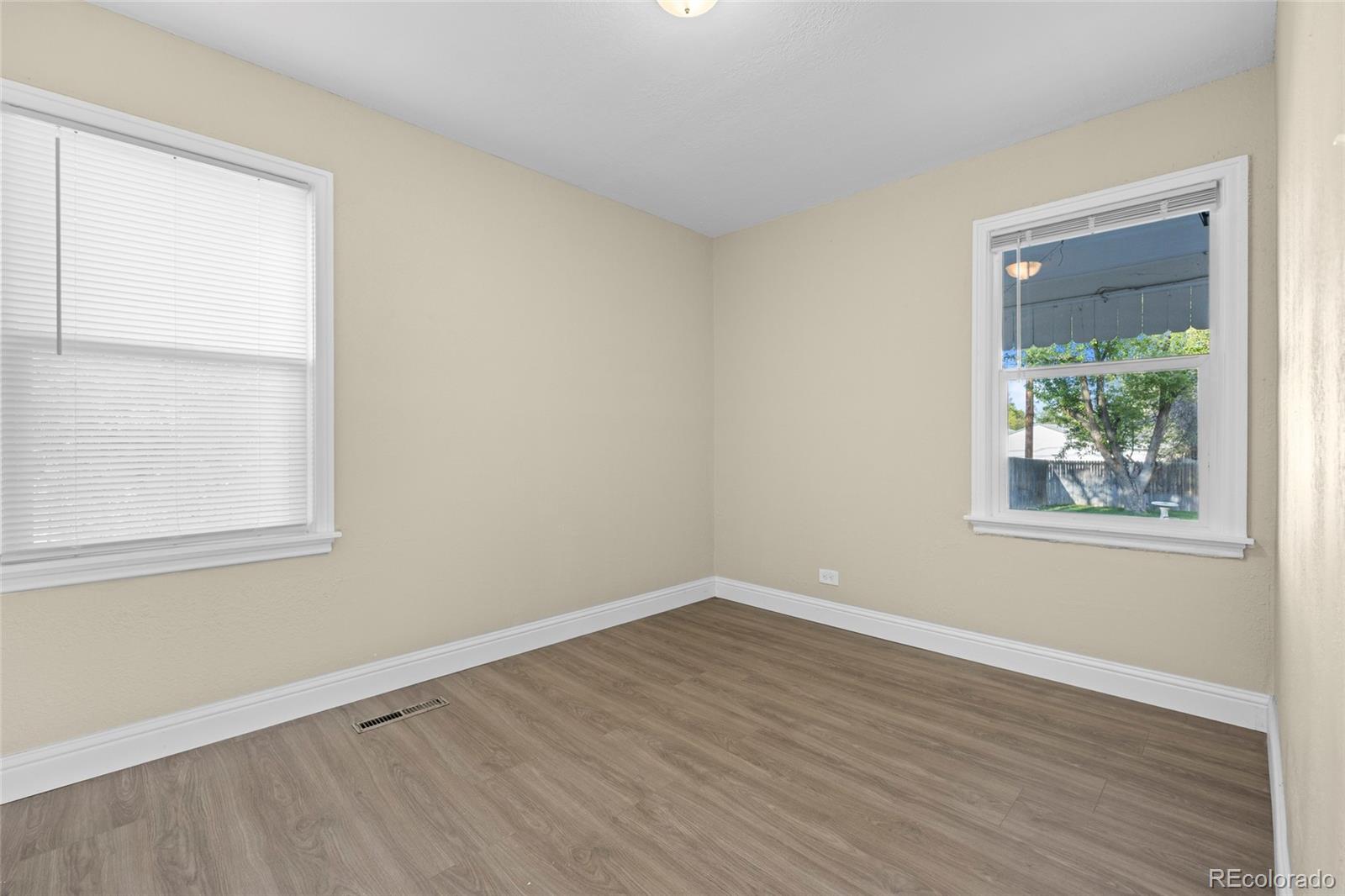 MLS Image #22 for 2060 s knox court,denver, Colorado