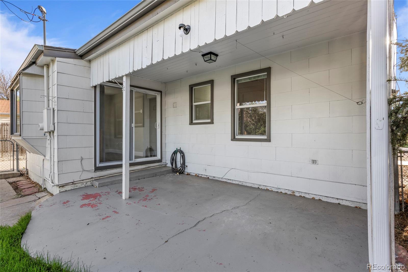 MLS Image #24 for 2060 s knox court,denver, Colorado