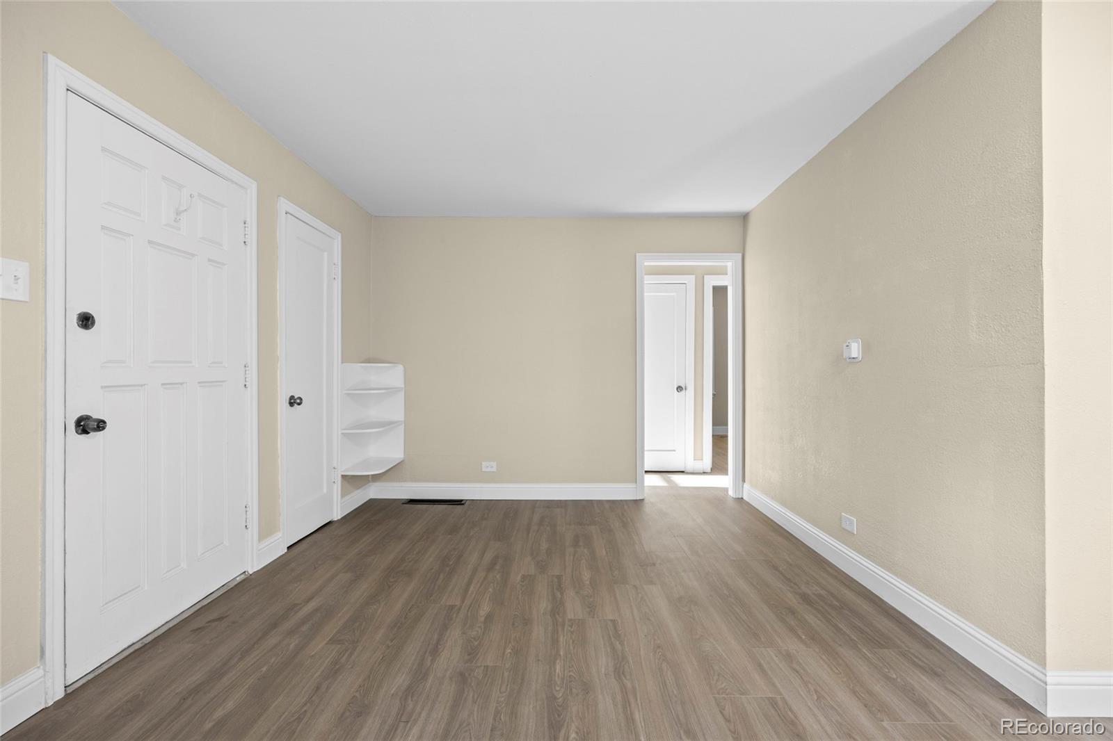 MLS Image #7 for 2060 s knox court,denver, Colorado