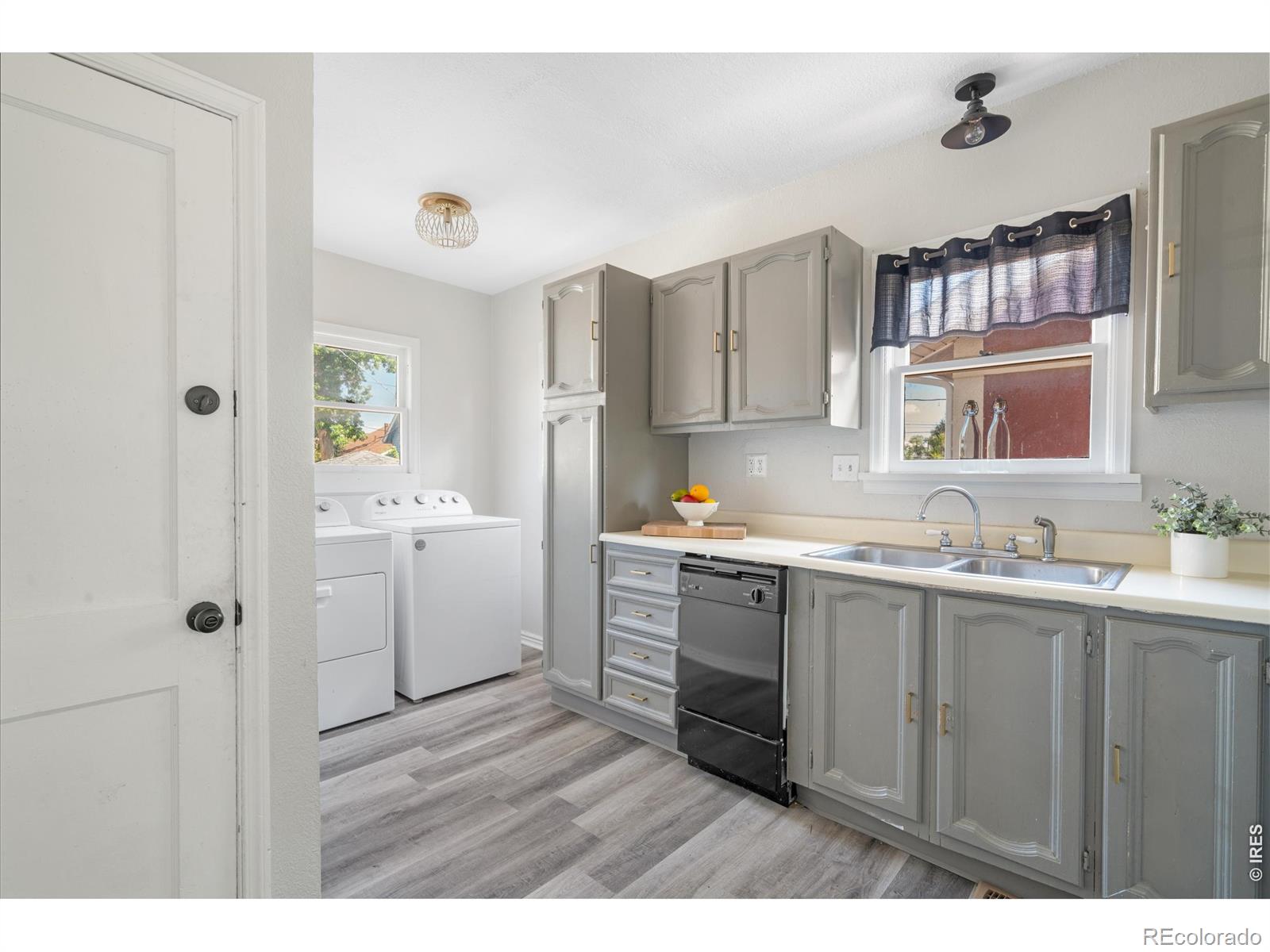 MLS Image #13 for 1309  7th street,greeley, Colorado