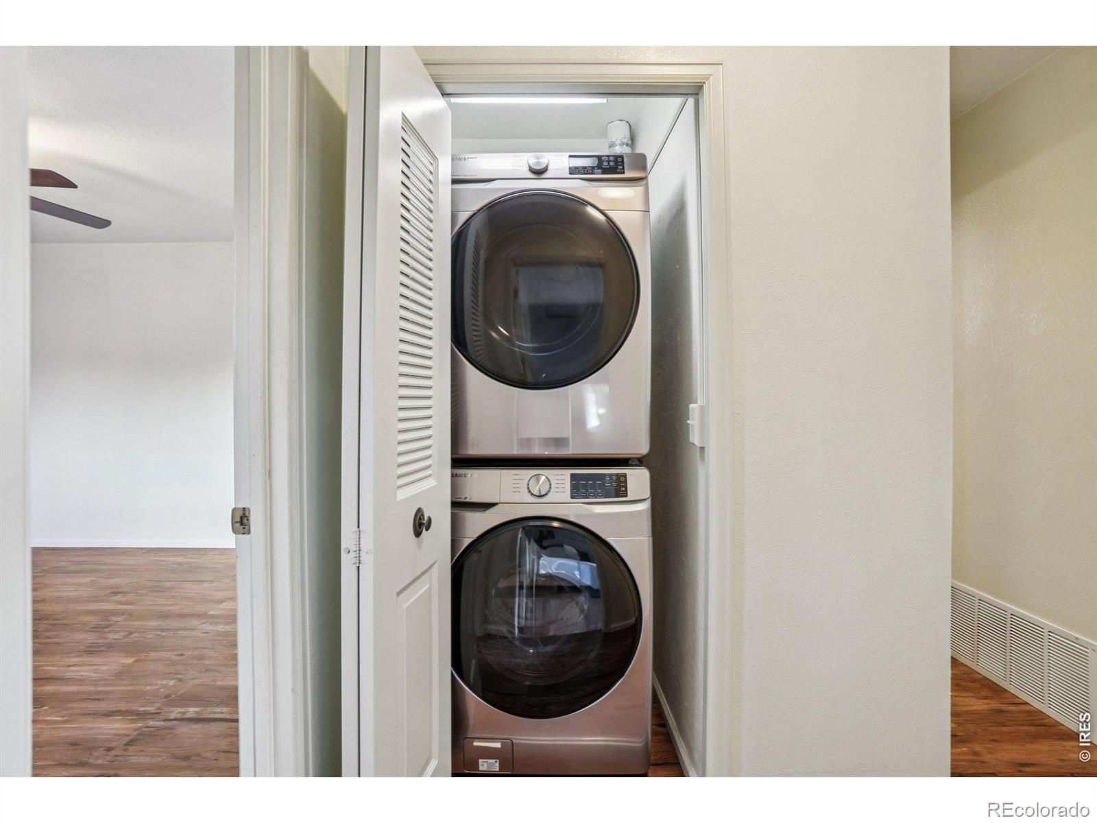 MLS Image #14 for 8441  everett way e,arvada, Colorado