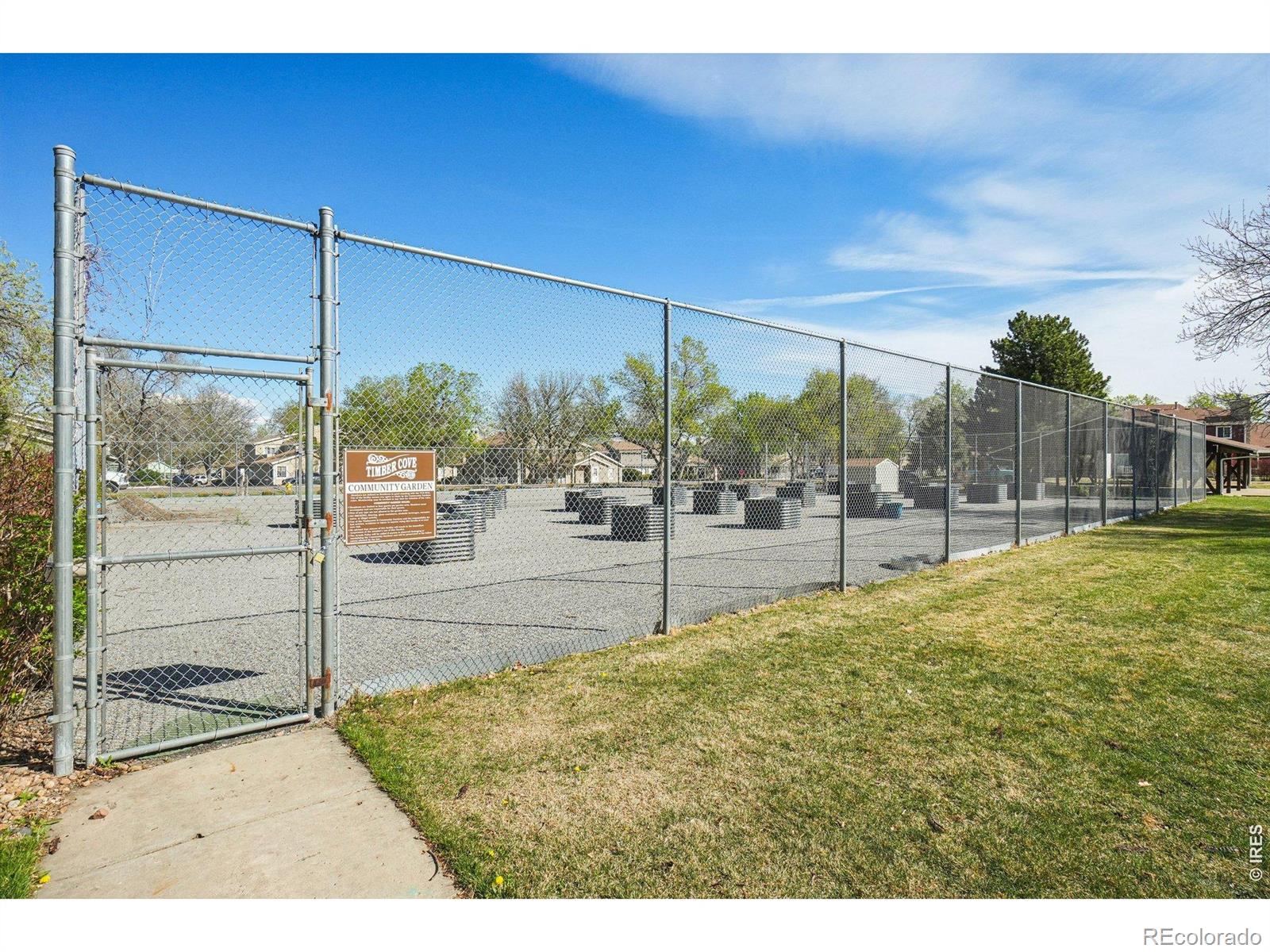 MLS Image #31 for 8441  everett way e,arvada, Colorado