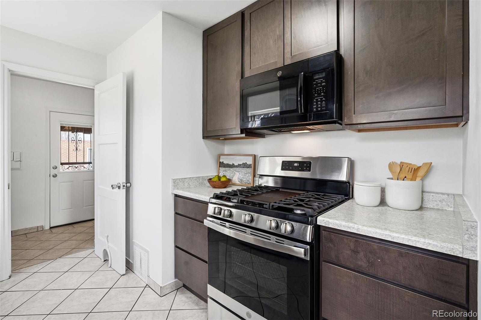 MLS Image #9 for 2301  olive street,denver, Colorado