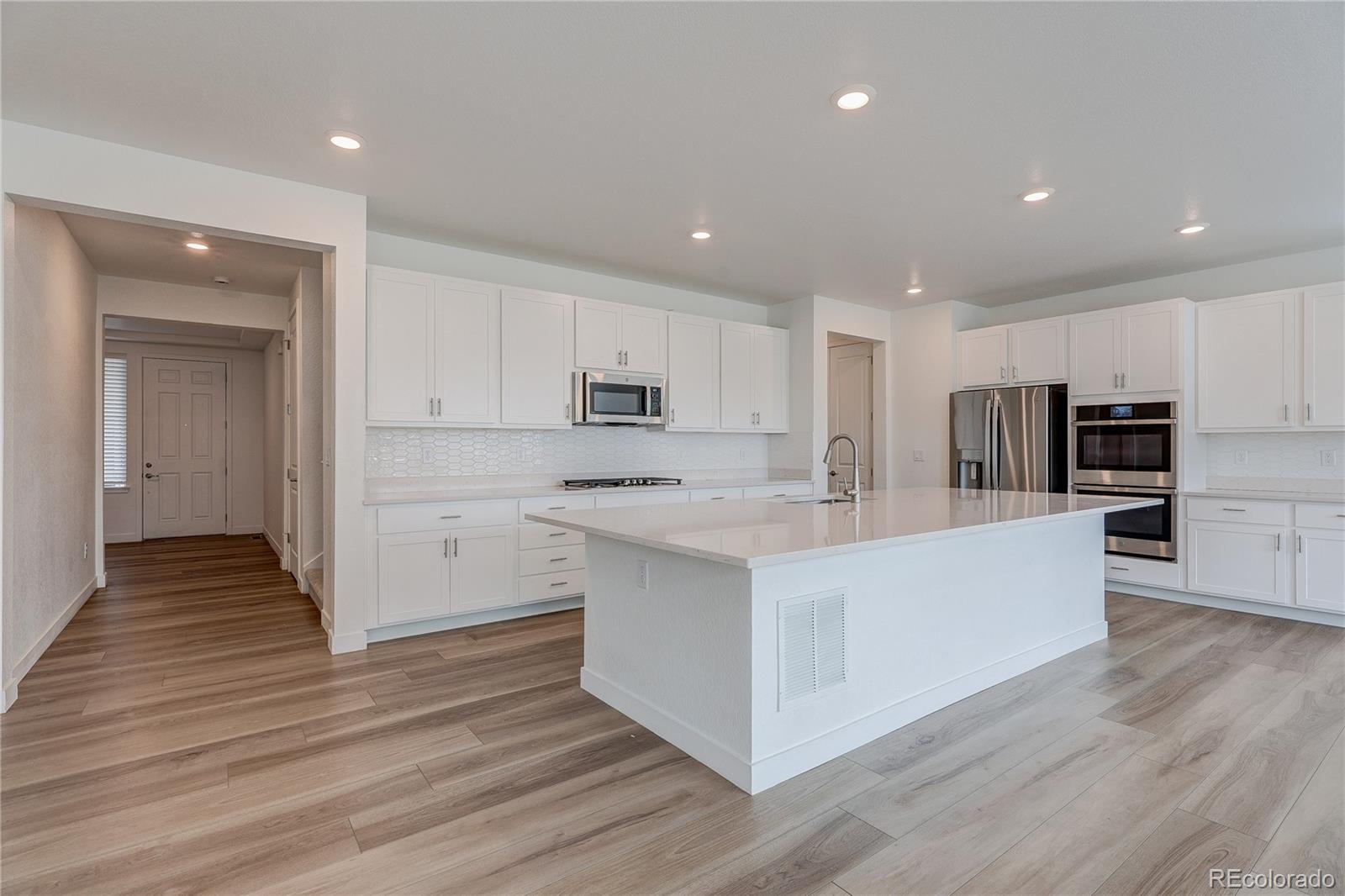 MLS Image #15 for 4836 e 149th avenue,thornton, Colorado