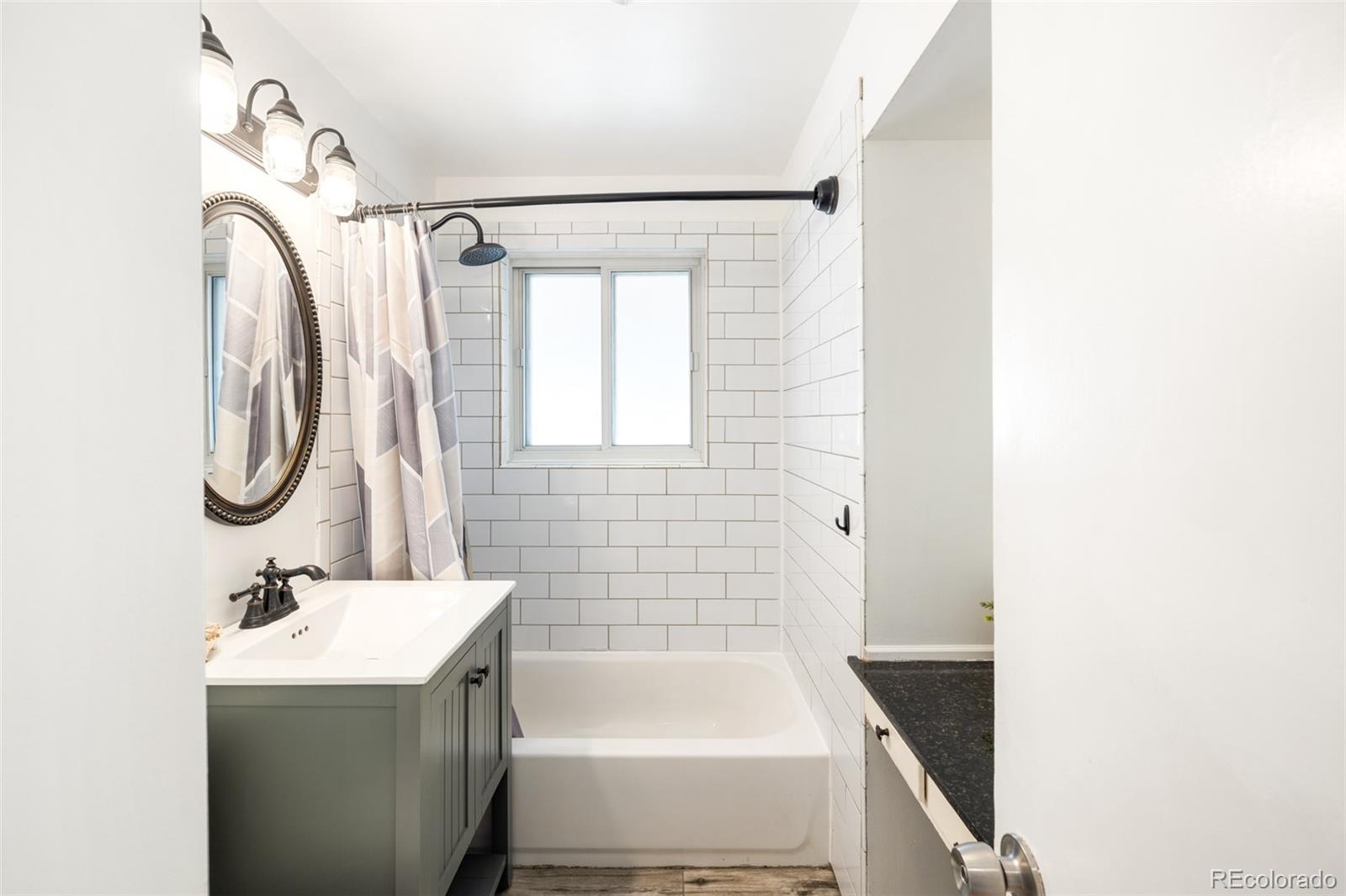 MLS Image #19 for 7600 e 22nd avenue,denver, Colorado