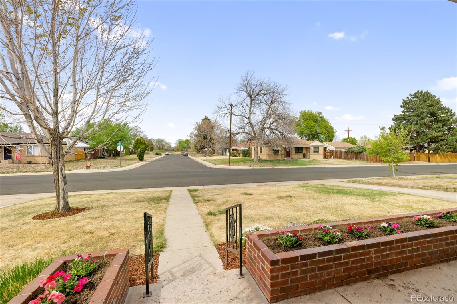 MLS Image #3 for 7600 e 22nd avenue,denver, Colorado