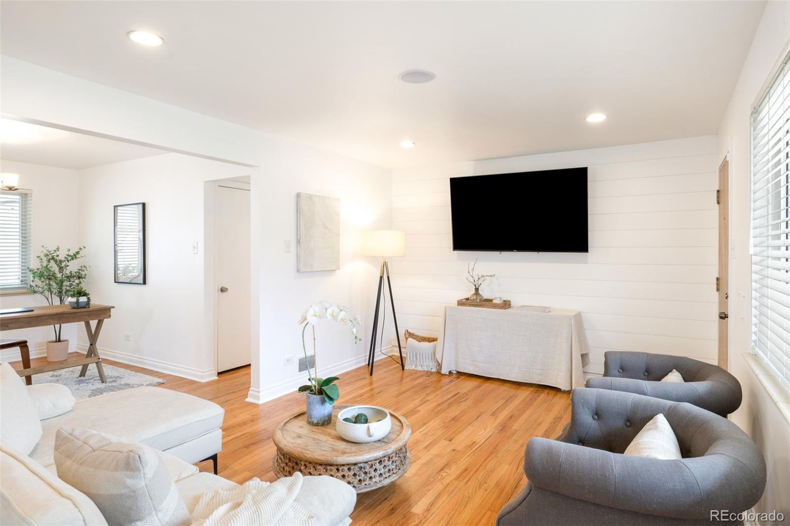 MLS Image #5 for 7600 e 22nd avenue,denver, Colorado