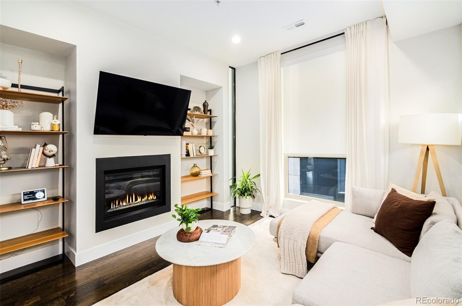 MLS Image #6 for 2322  decatur street,denver, Colorado